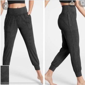 Athleta Salutation Jogger